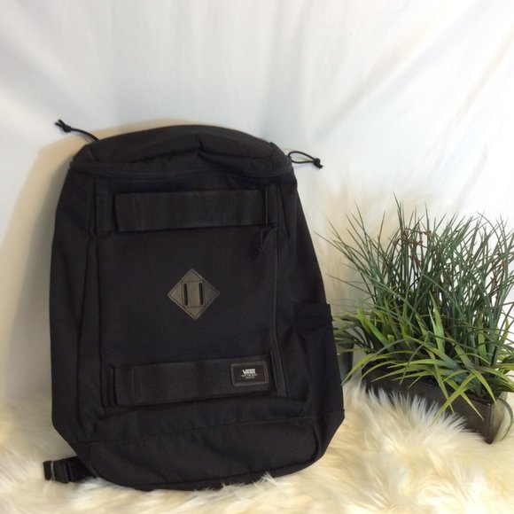 Vans Other - NWT Vans Black Hooks Skatepack/Backpack